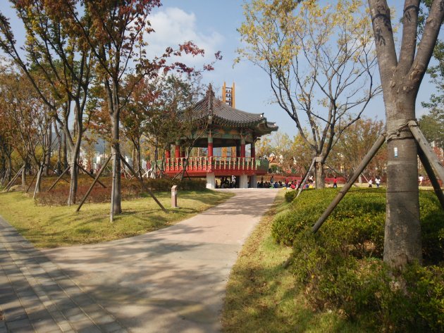釜山市民公園の散策路